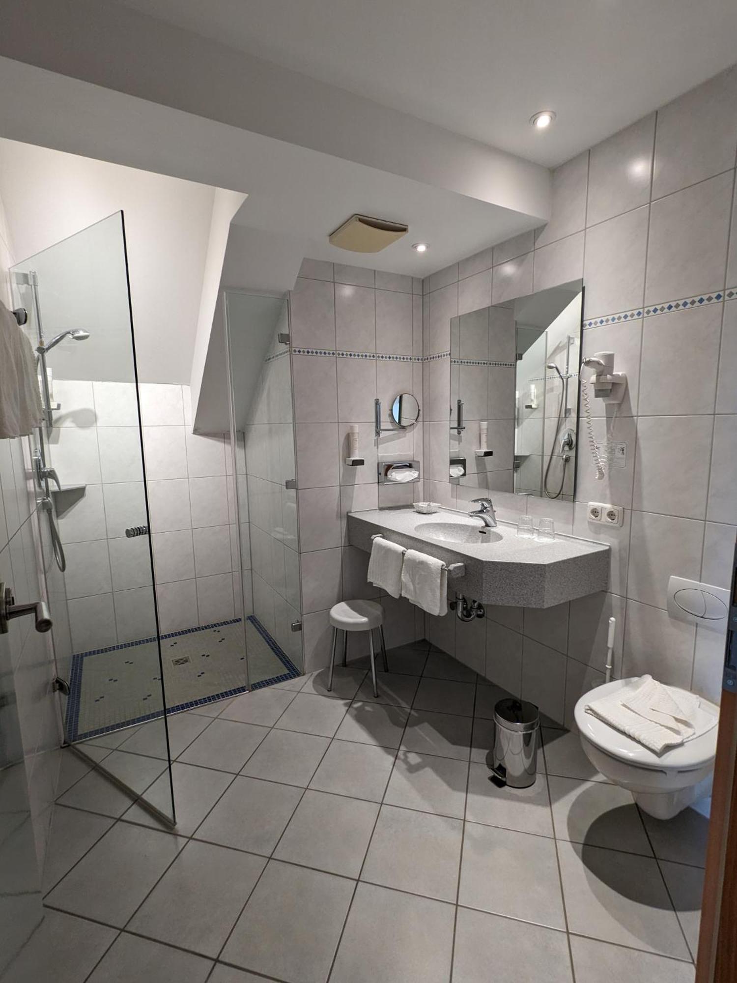 Hotel Angerbraeu Murnau am Staffelsee Ngoại thất bức ảnh